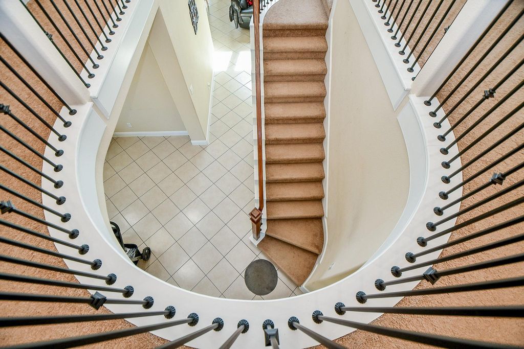 Photo of 2446 Flowering Brook Lane, Sugar Land, TX 77479 (MLS # 27113179)