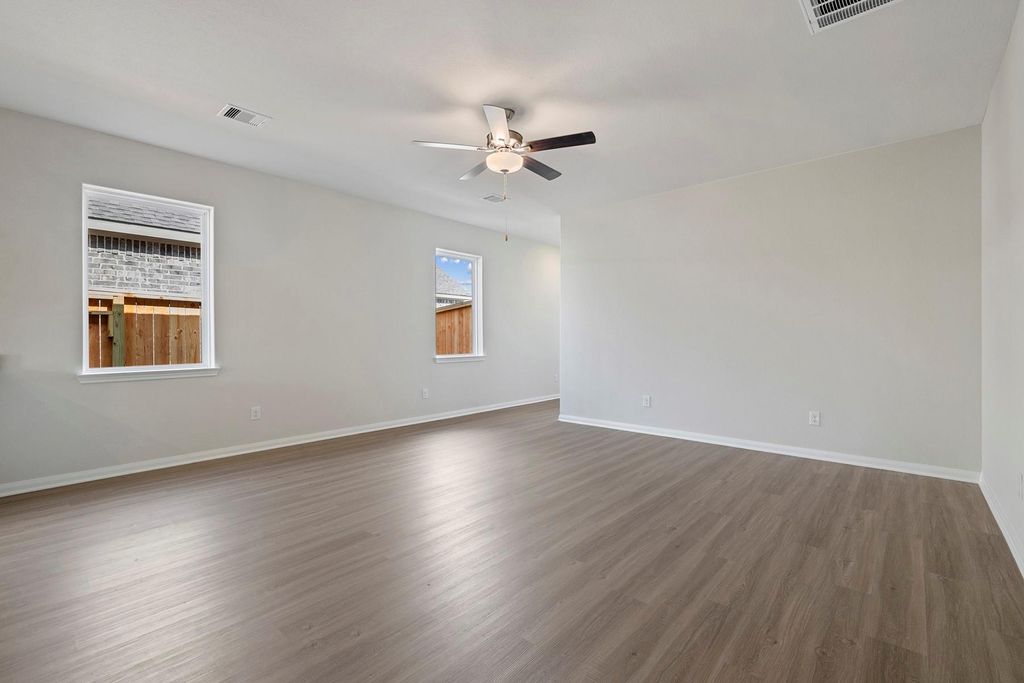Photo of 8831 New Jade Drive, Iowa Colony, TX 77583 (MLS # 33044620)
