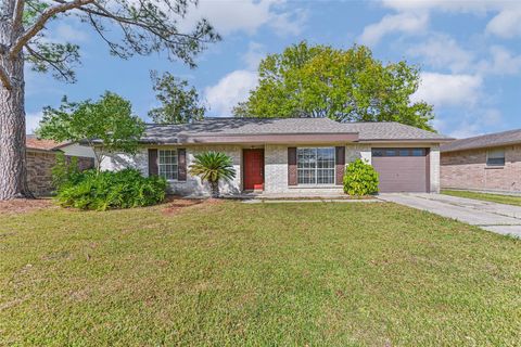 Photo of 2512 Ironclad Drive, League City, TX 77573 (MLS # 13251166)