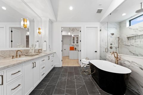 Photo of 5308 Gibson Street, Houston, TX 77007 (MLS # 87181811)
