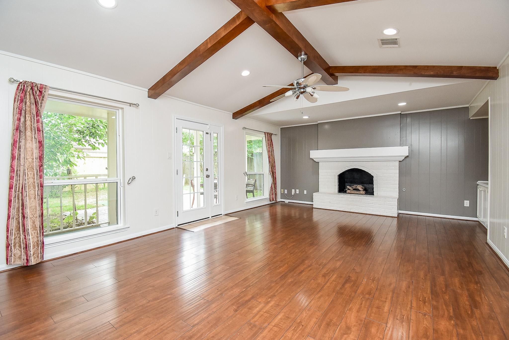 14206 Ella Lee Lane