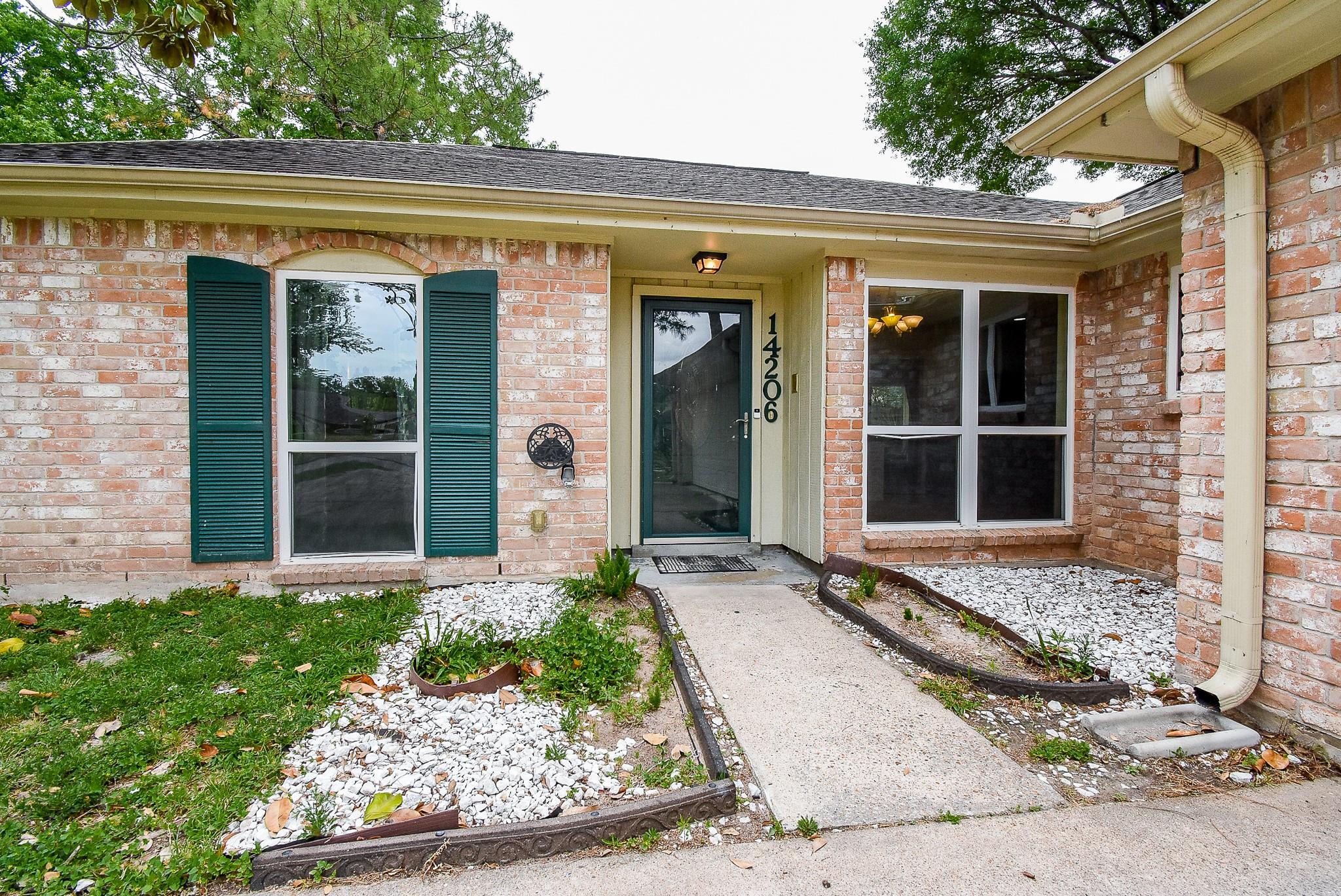 14206 Ella Lee Lane
