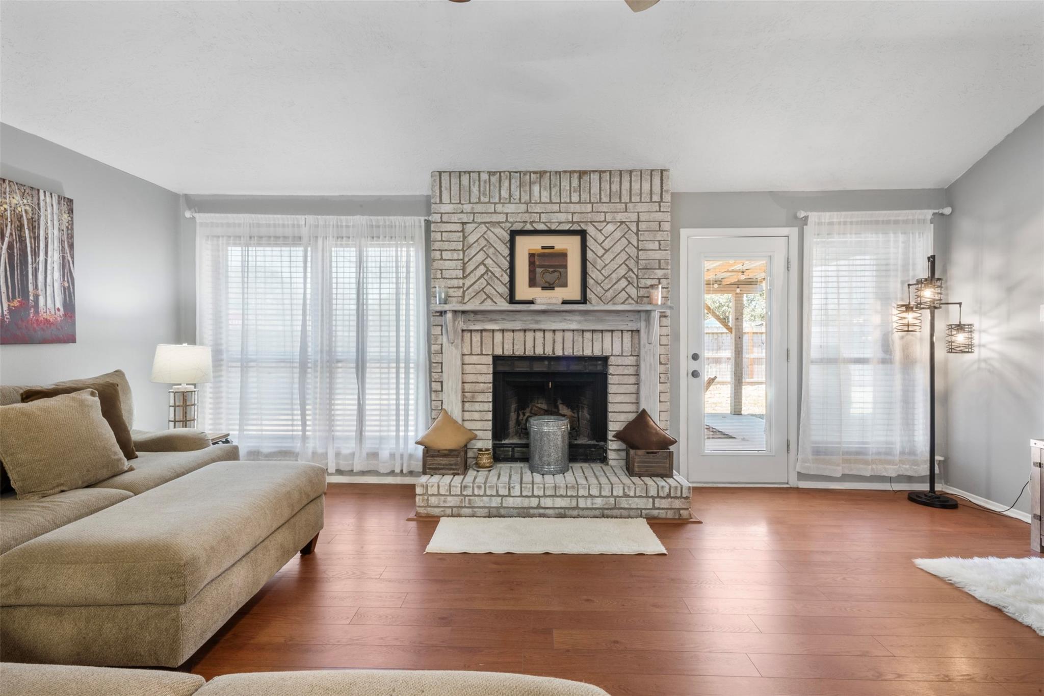 423 Meadowpoint Drive