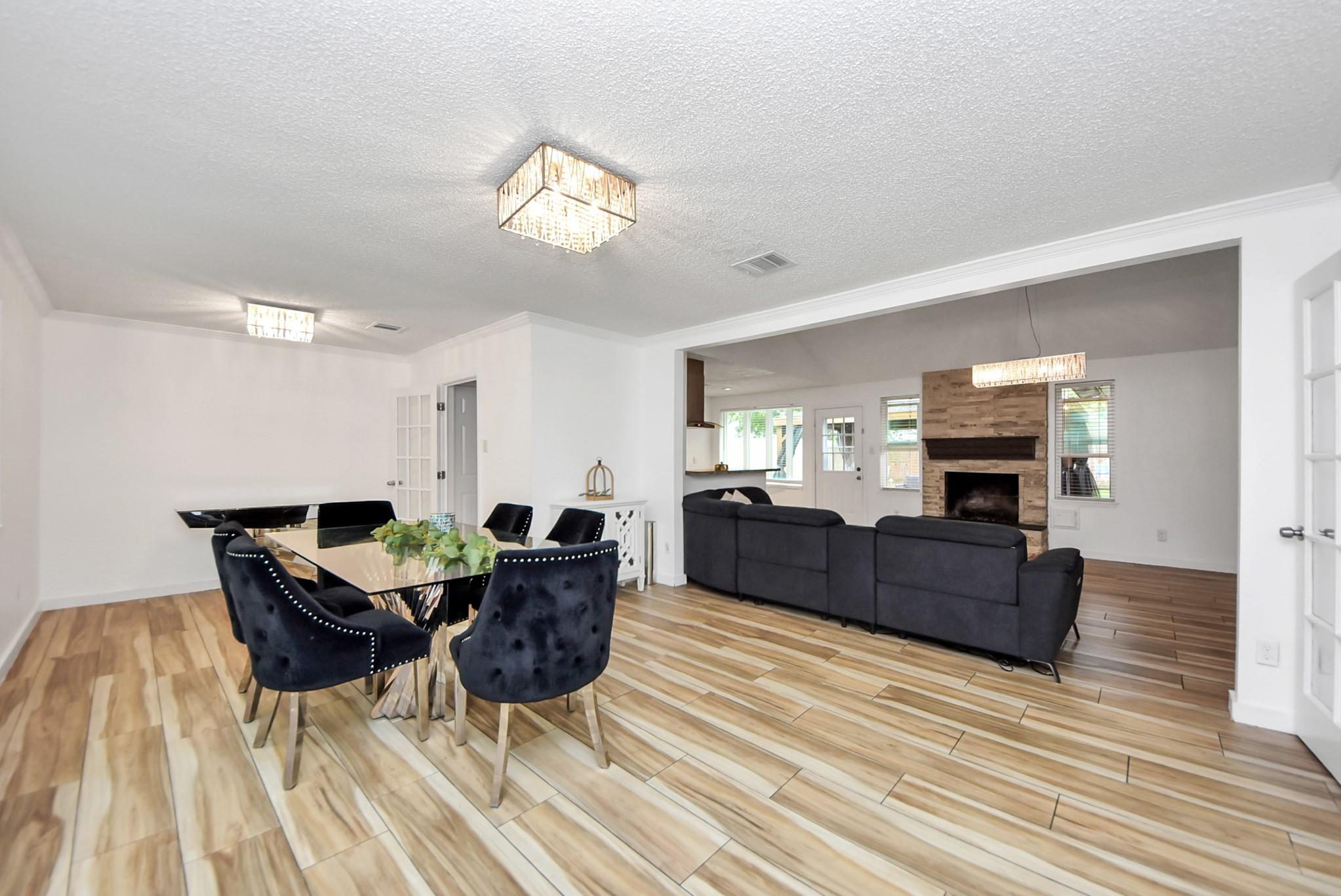 12219 Monticeto Lane