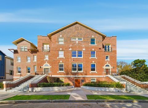 Photo of 215 W Norma Street #202, Houston, TX 77009 (MLS # 55632573)