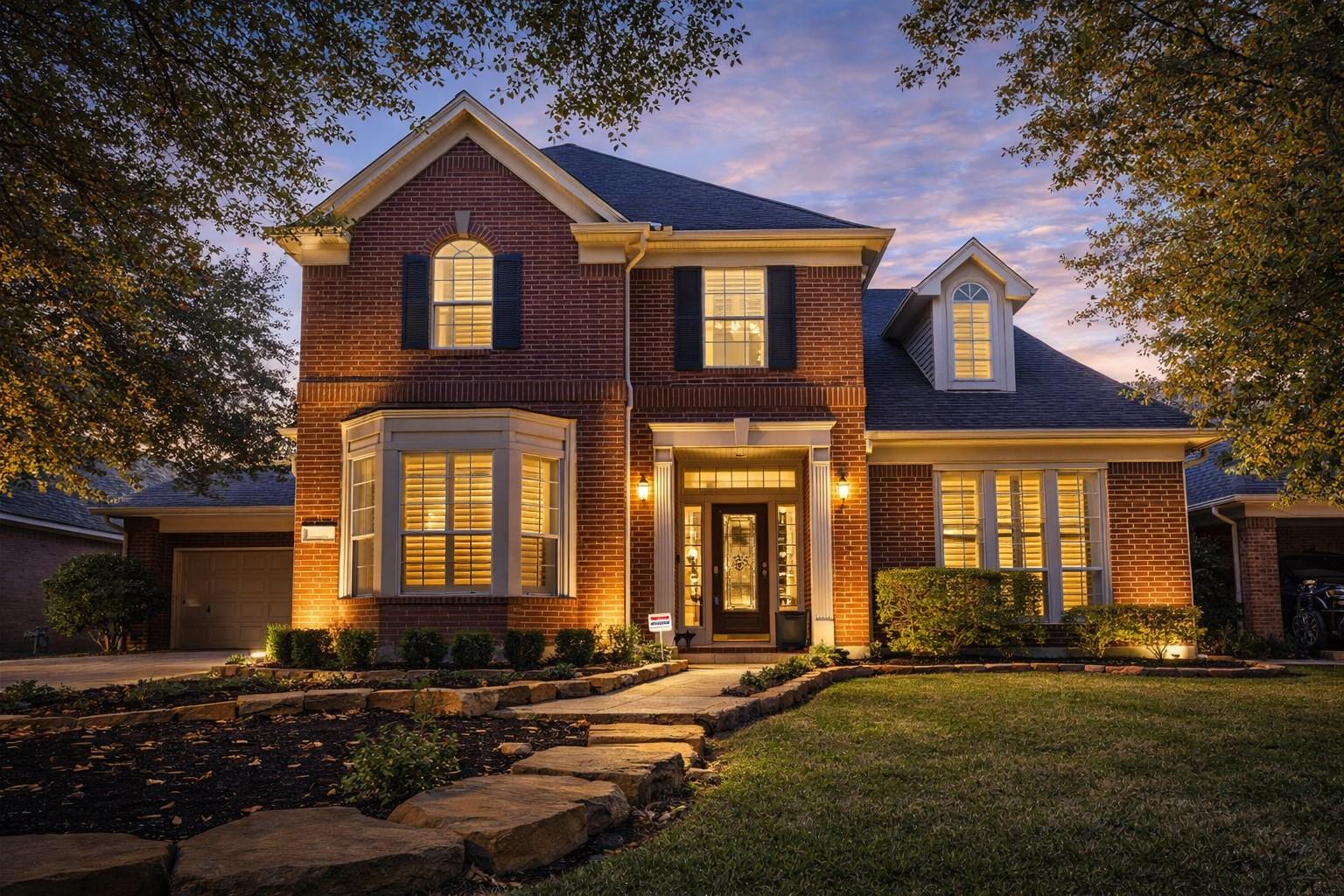 5718 Oakmoss Trail
