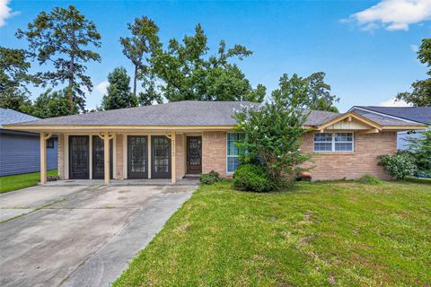 Photo of 7713 Yoe Street, Houston, TX 77016 (MLS # 80120338)