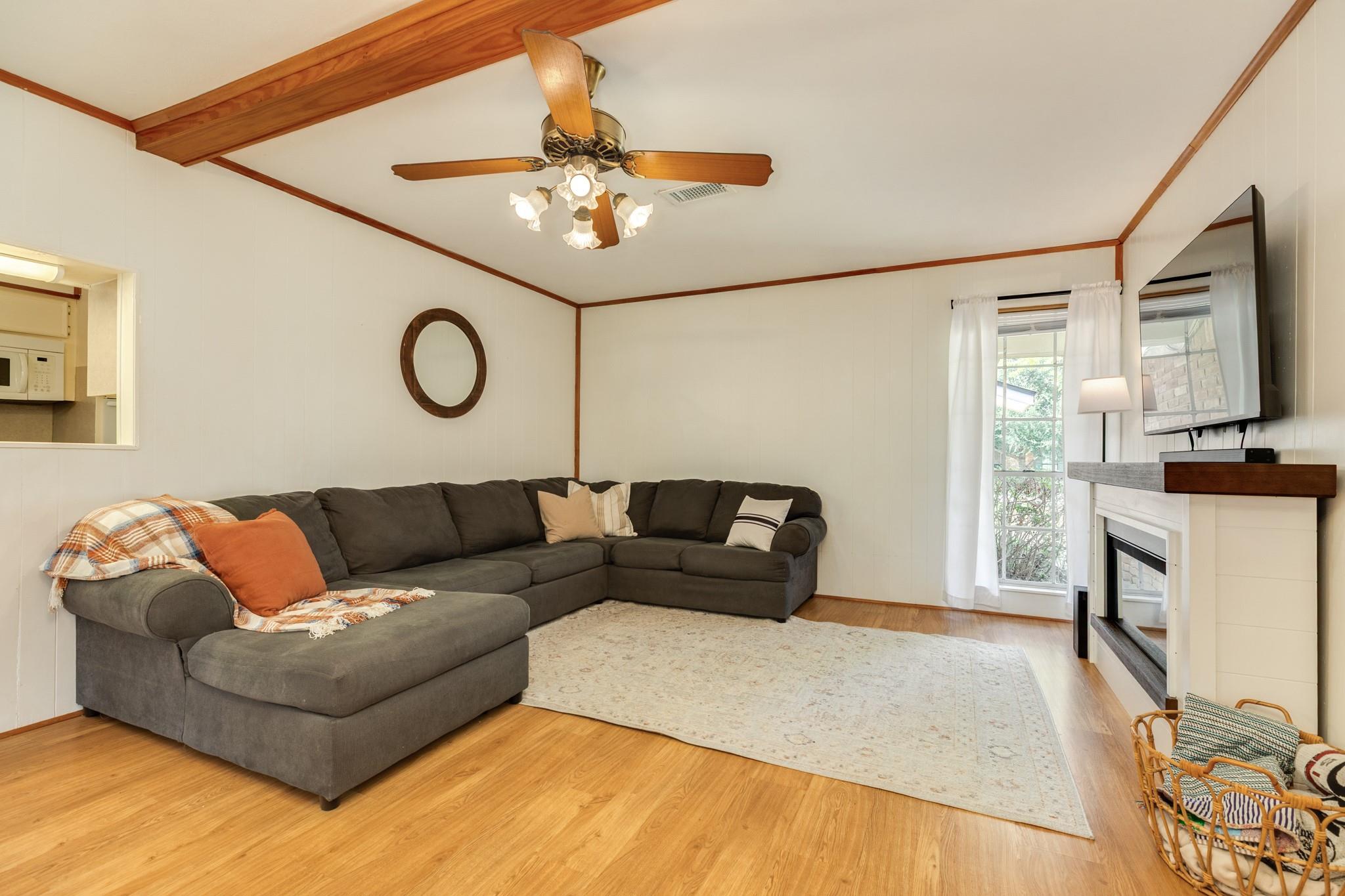 107 Hickory