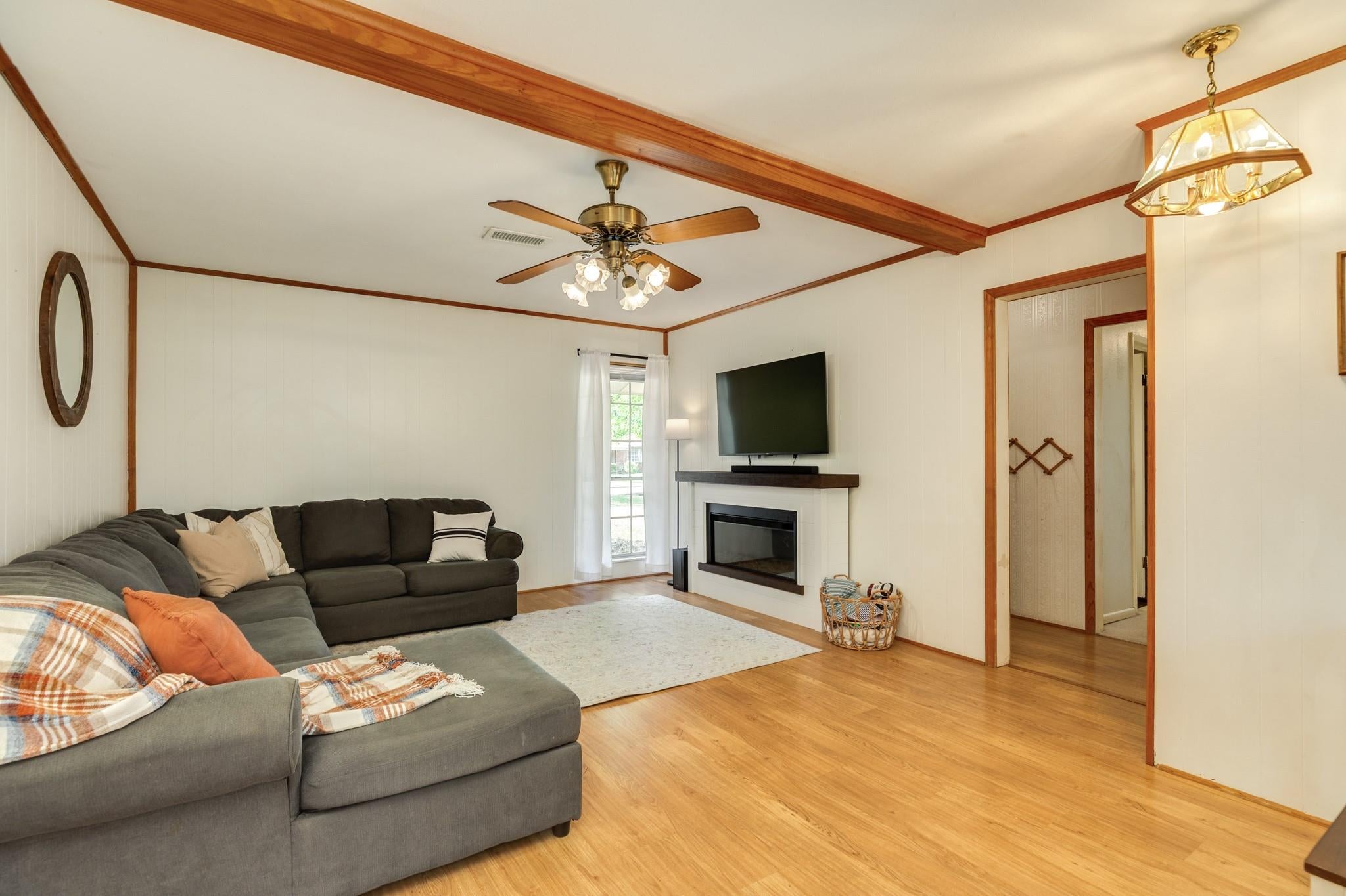 107 Hickory