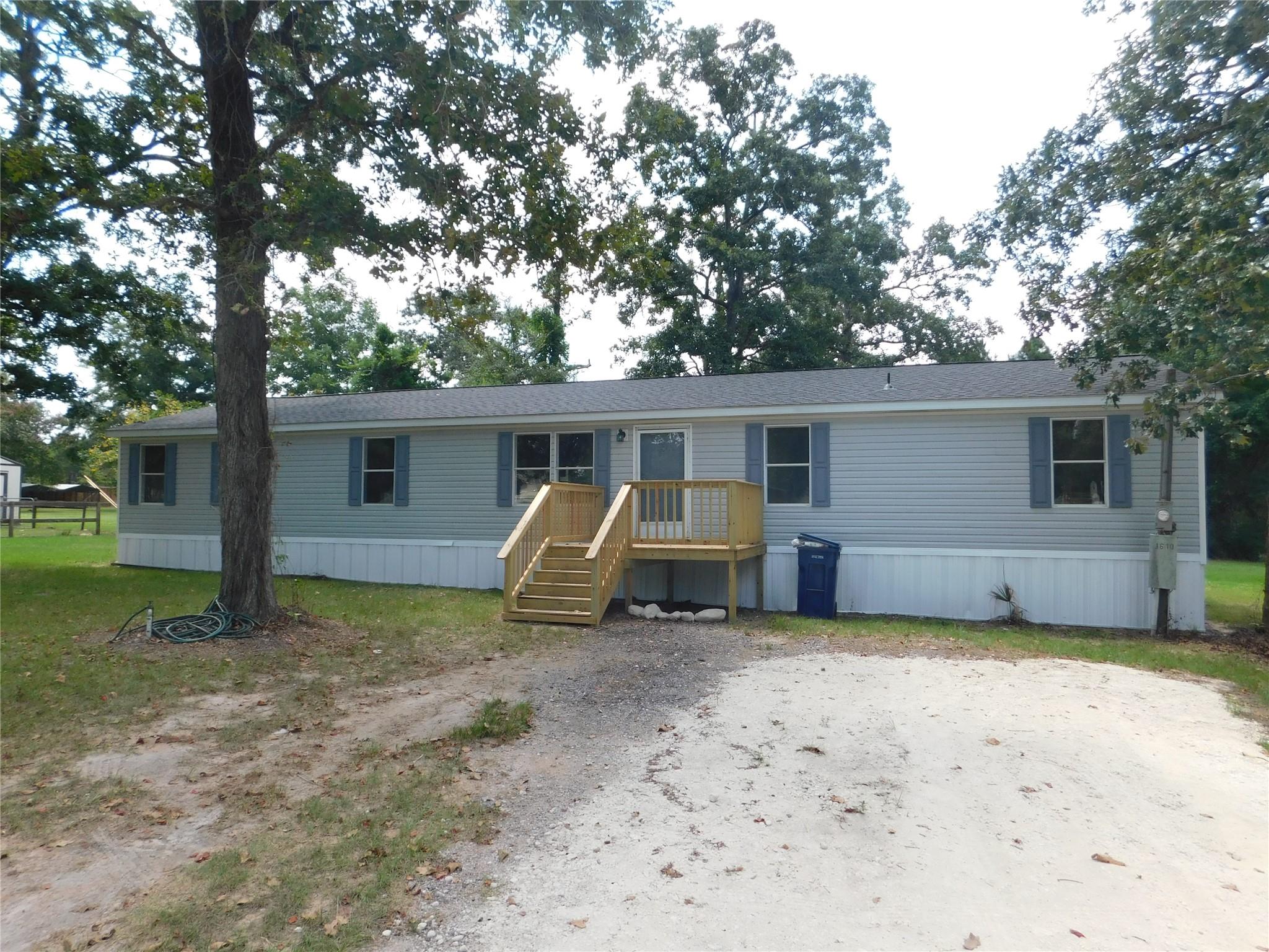 11712 W Old Oak Trail