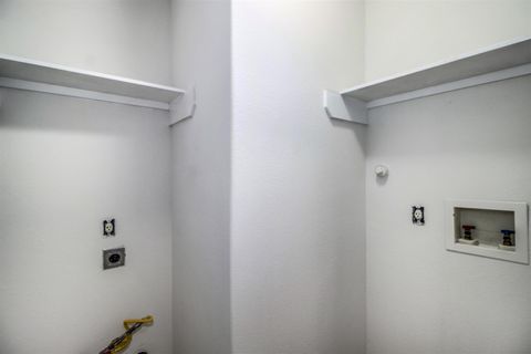 Tiny photo for 406 Woodlake Drive, Houston, TX 77336 (MLS # 17807148)