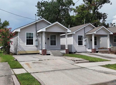 Photo of 6721 Avenue Q, Houston, TX 77011 (MLS # 13572088)