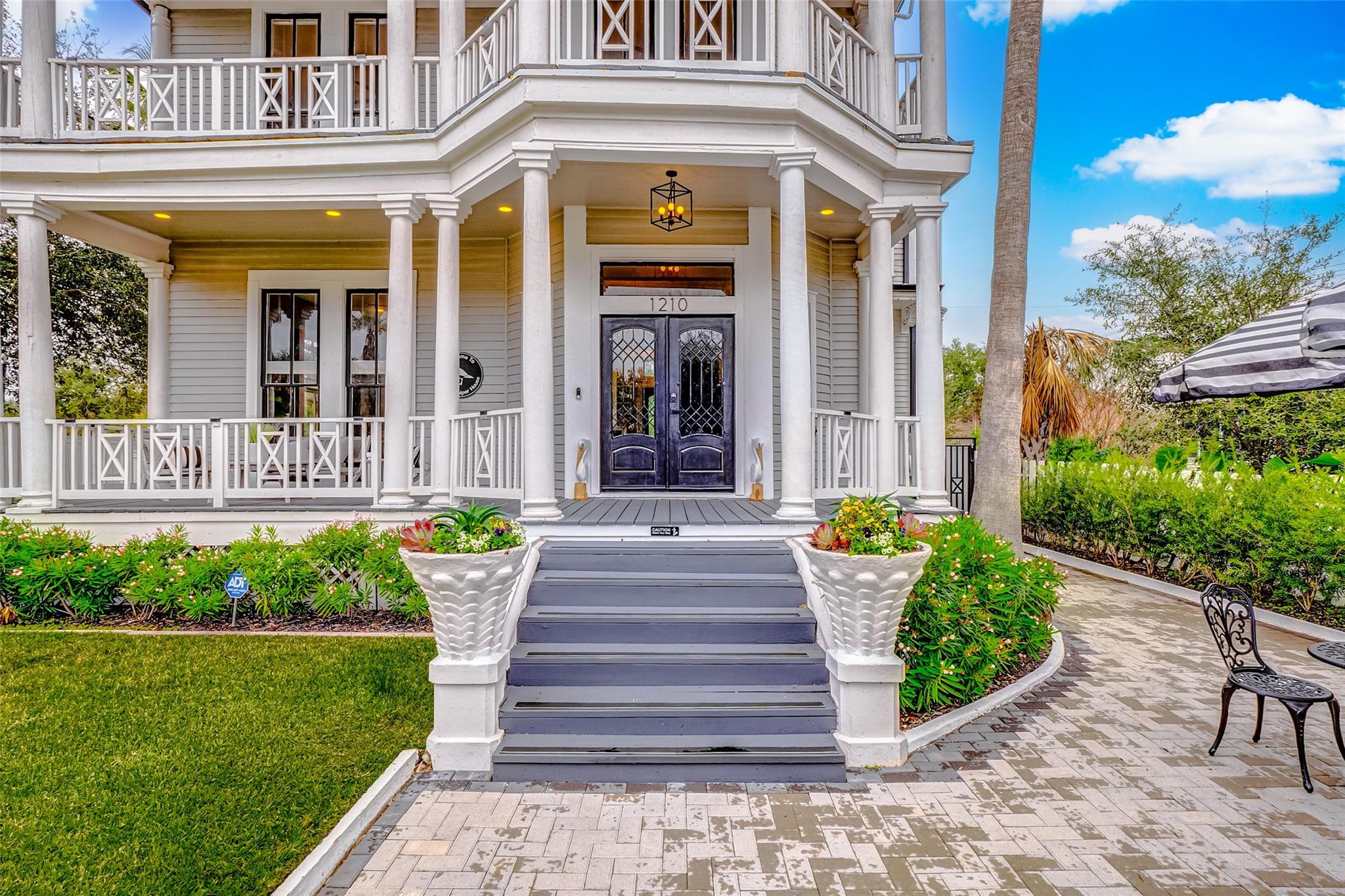 1210 Broadway Avenue J Street