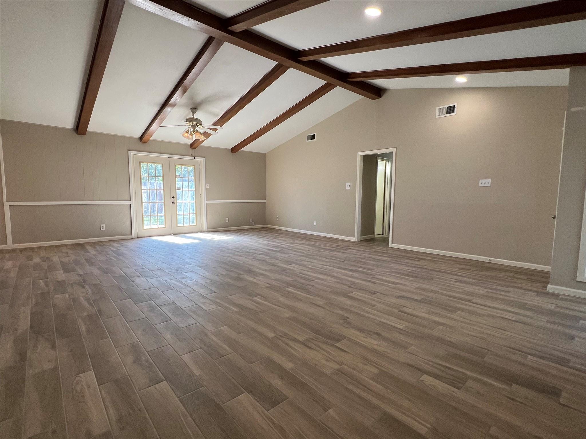 9307 Val Verde Street