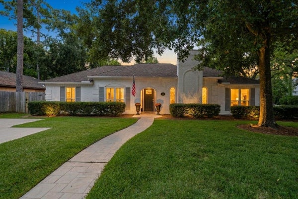 8851 LARSTON ST, HOUSTON, TX 77055 - Image e953155db039e2b2a09b9dec5e7101fa/4199509419