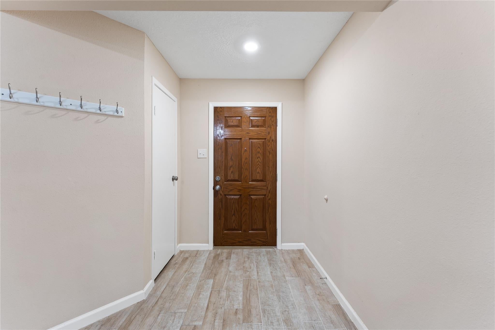 4929 Meadow Place Drive