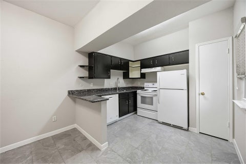 Condo For Rent - 2100 Tanglewilde Street #631<br/> Houston, TX 77063