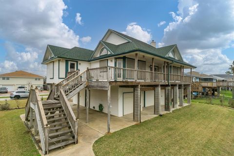 Photo of 547 Pompano Street, Bayou Vista, TX 77563 (MLS # 78618611)