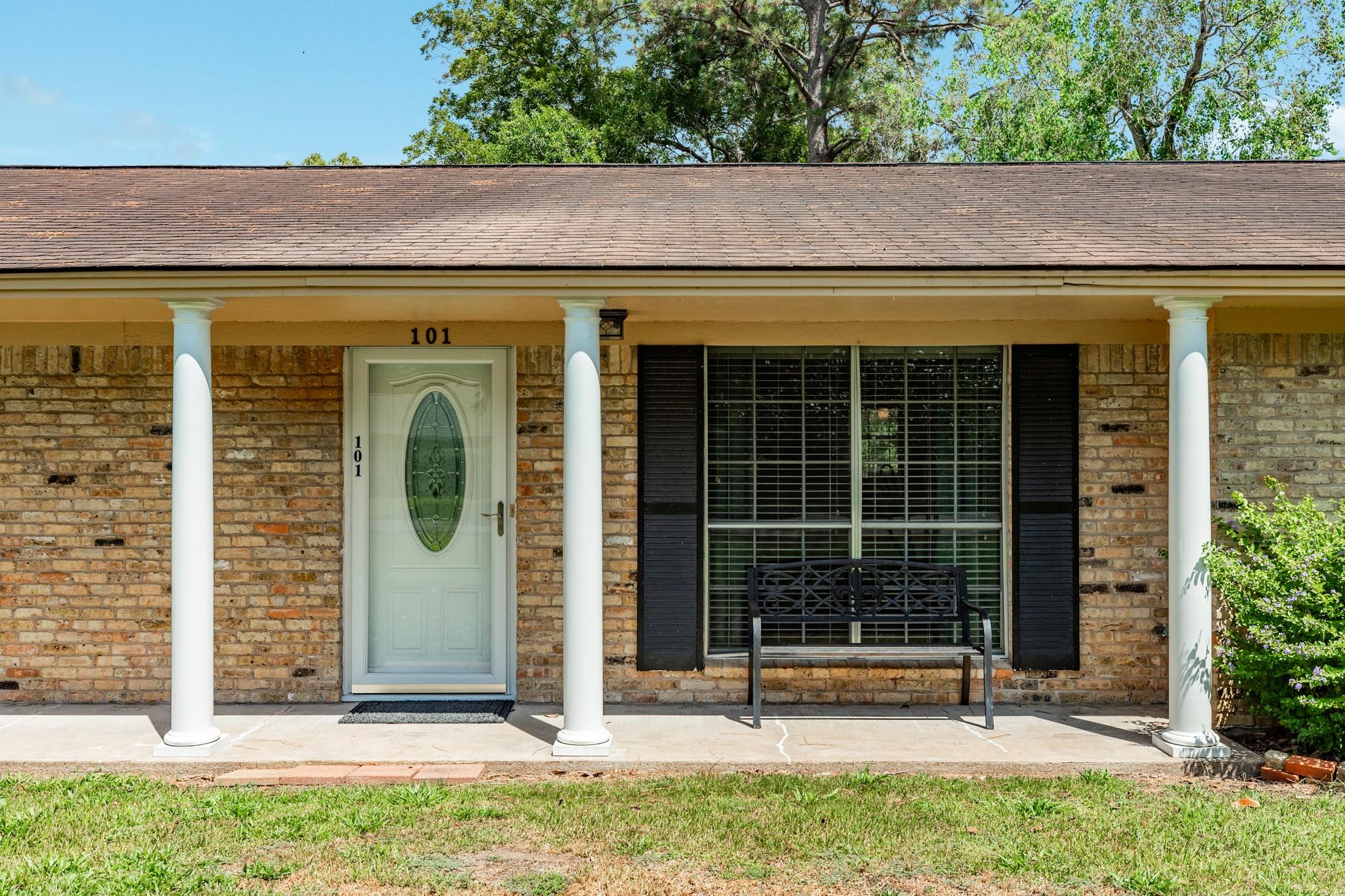 101 Irwin Rd Road