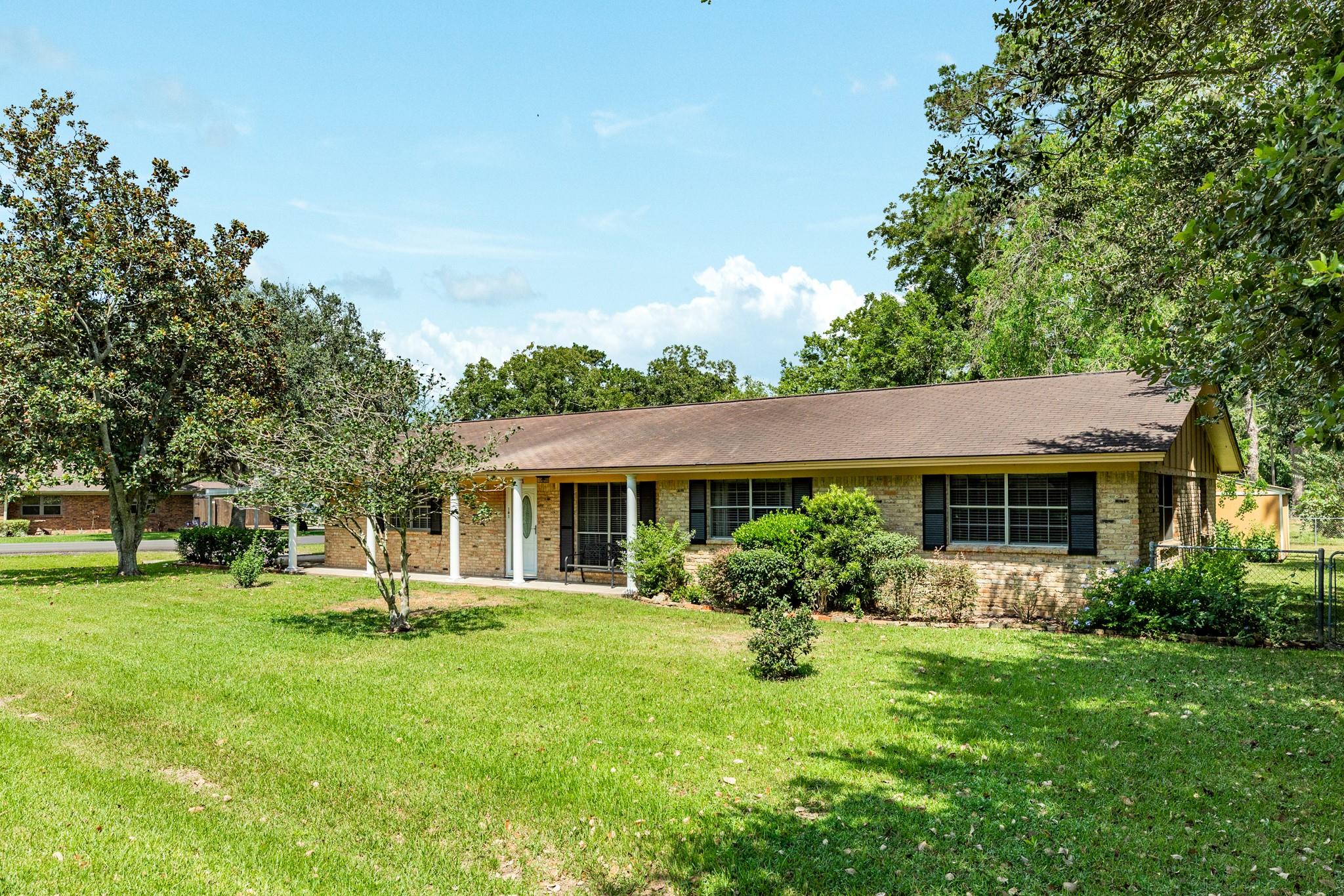 101 Irwin Rd Road