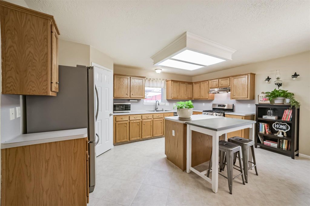 Photo of 16131 Cypress Point Drive, Cypress, TX 77429 (MLS # 82520888)