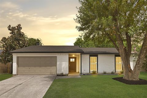 Photo of 17514 Poppy Trails Lane, Houston, TX 77084 (MLS # 97251157)