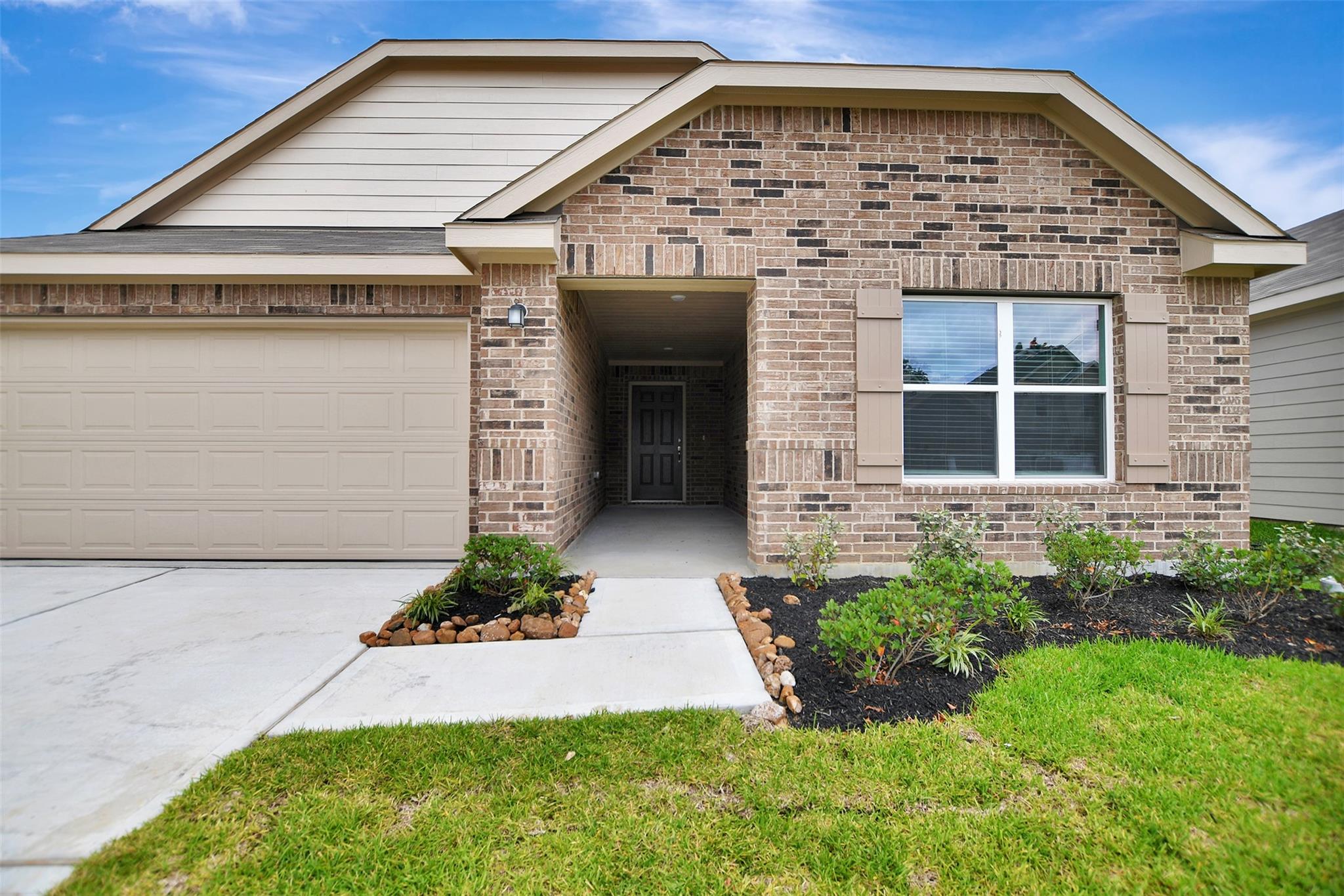 18214 Sessile Oak Dr