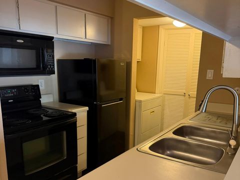 Photo of 9000 Bissonnet Street #512, Houston, TX 77074 (MLS # 61641056)