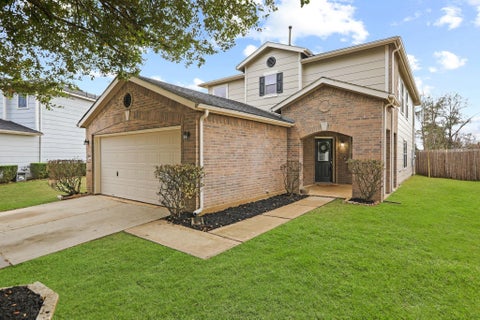 Homes For Sale - 22919 Twisting Maple Court<br/> Spring, TX 77373
