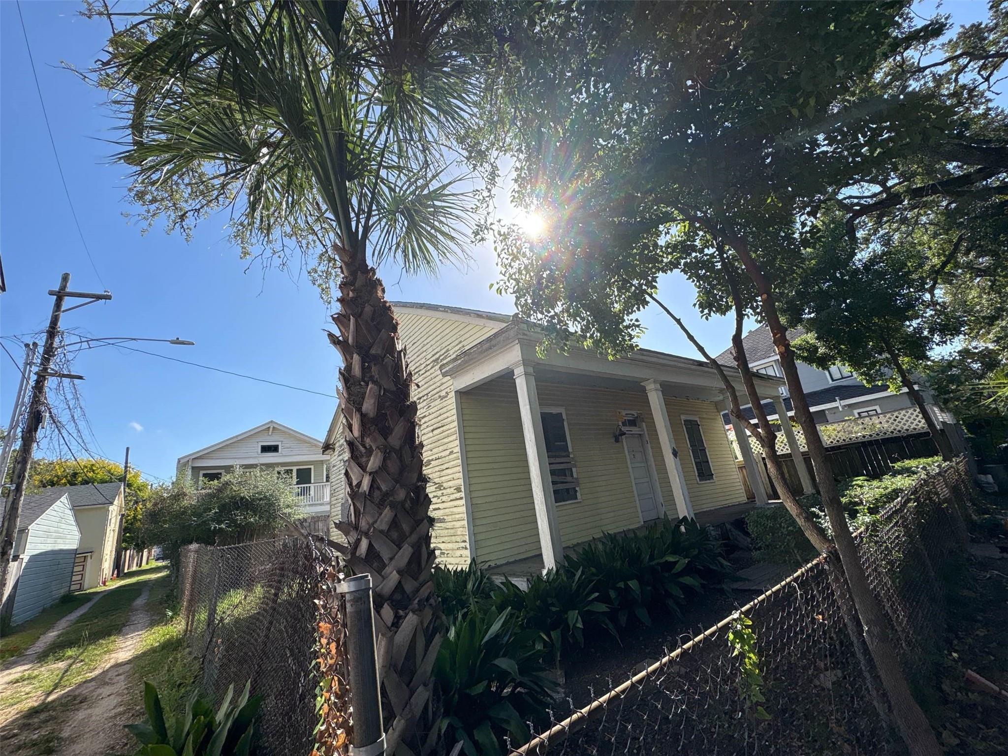 1220 34th Street
