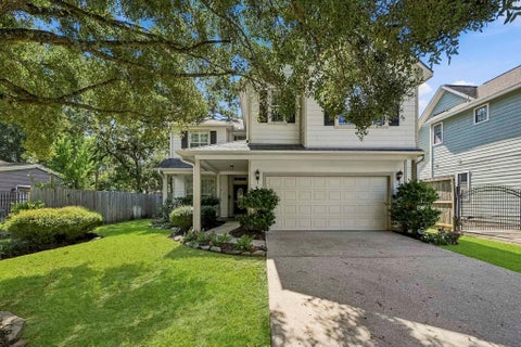Photo of 951 Lamonte Lane, Houston, TX 77018 (MLS # 20341448)