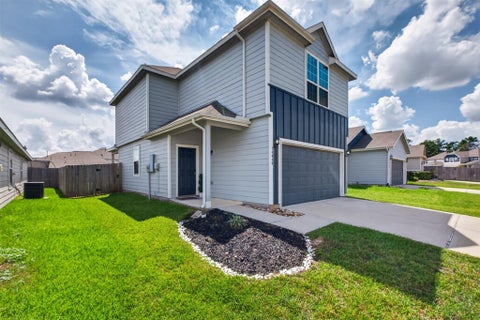 Photo of 14040 Lamprey Drive, Conroe, TX 77384 (MLS # 73213879)