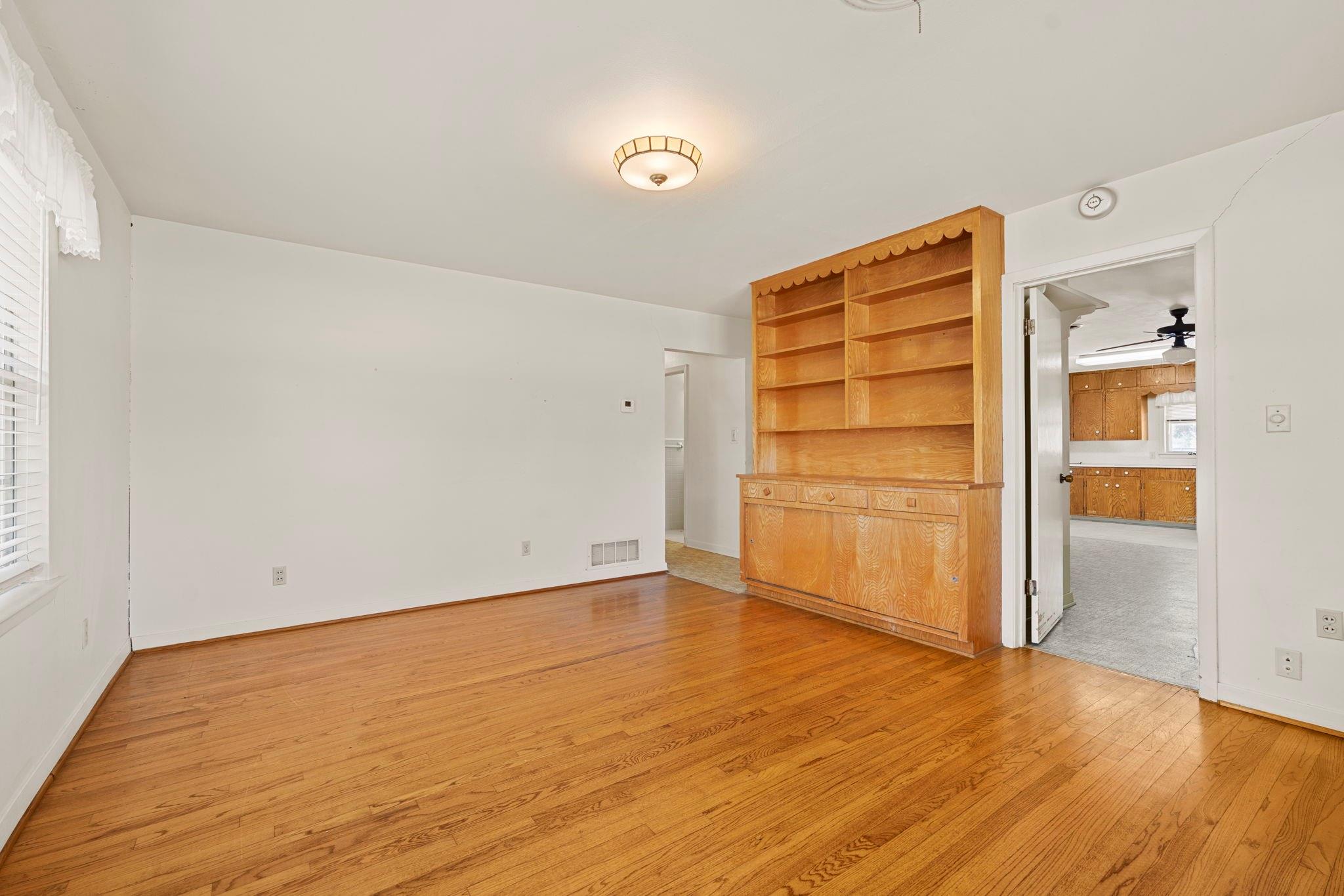 Rosenberg, Texas, 77469, United States, 3 Bedrooms Bedrooms, ,2 BathroomsBathrooms,Residential,Active,1972165