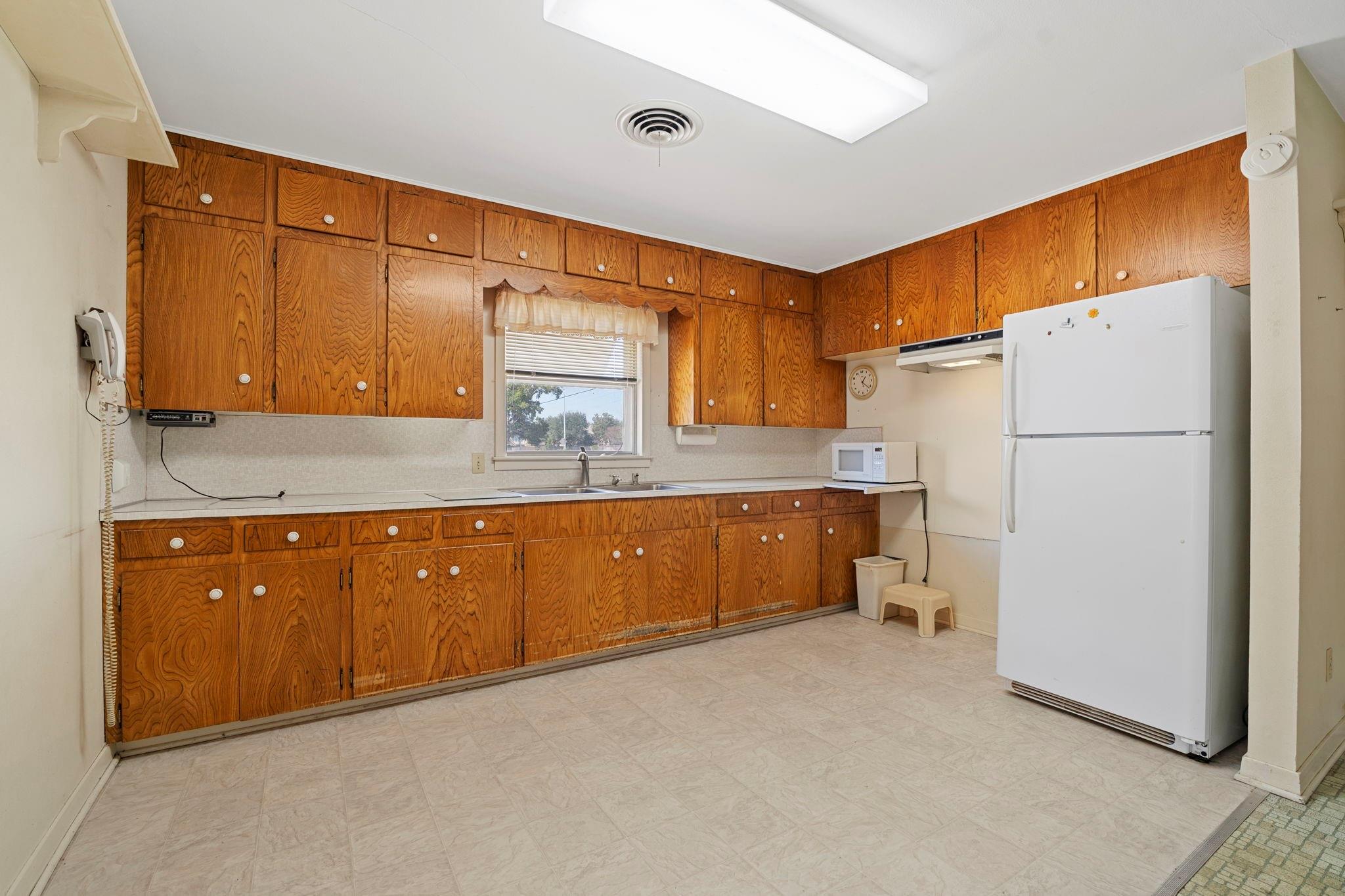 Rosenberg, Texas, 77469, United States, 3 Bedrooms Bedrooms, ,2 BathroomsBathrooms,Residential,Active,1972165