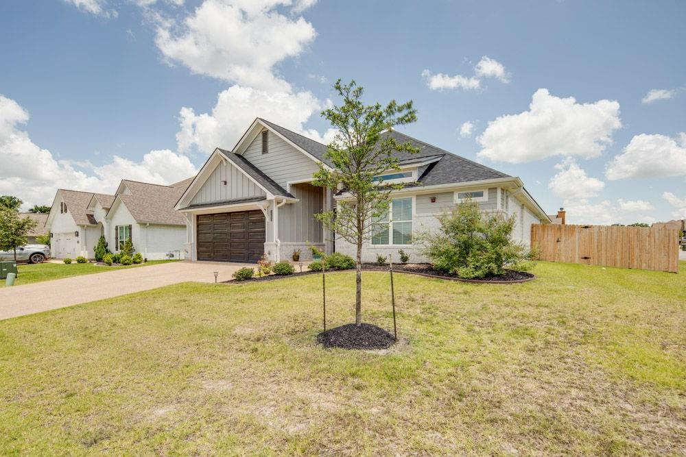 3200 Glencairn Court