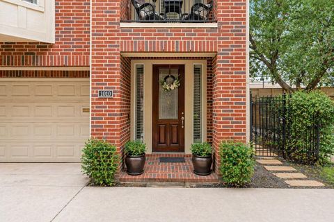 Photo of 1010 Studer Street, Houston, TX 77007 (MLS # 35150968)