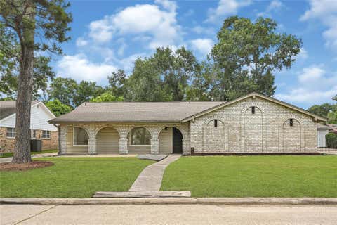 Photo of 11306 Valley Spring Drive, Houston, TX 77043 (MLS # 29878838)