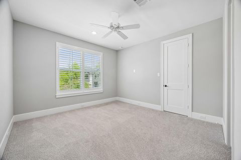 Tiny photo for 1723 Candlelight Lane, Houston, TX 77018 (MLS # 27479920)