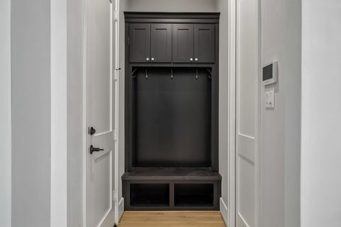 Tiny photo for 1723 Candlelight Lane, Houston, TX 77018 (MLS # 27479920)