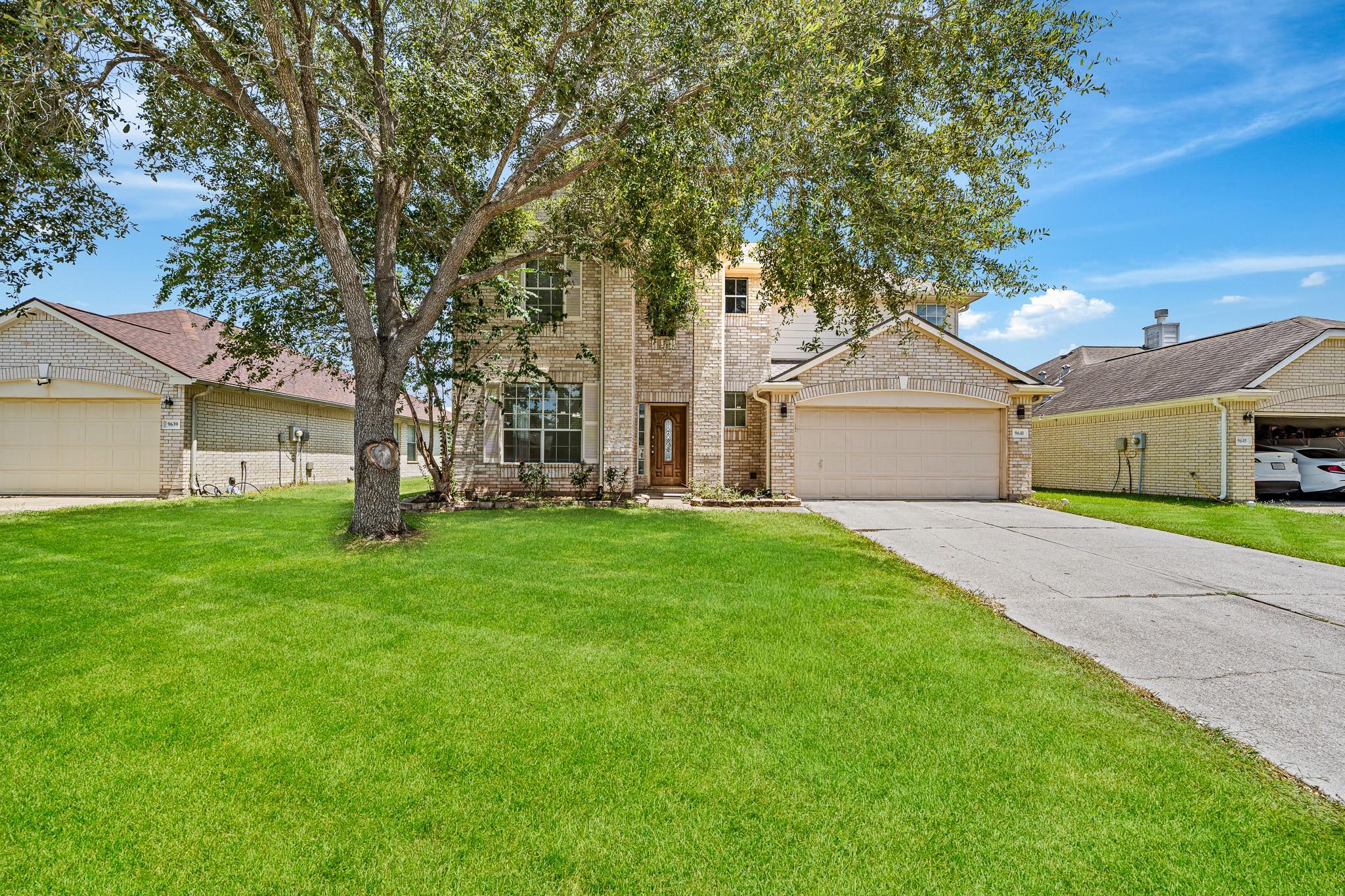 9641 Weldridge Drive