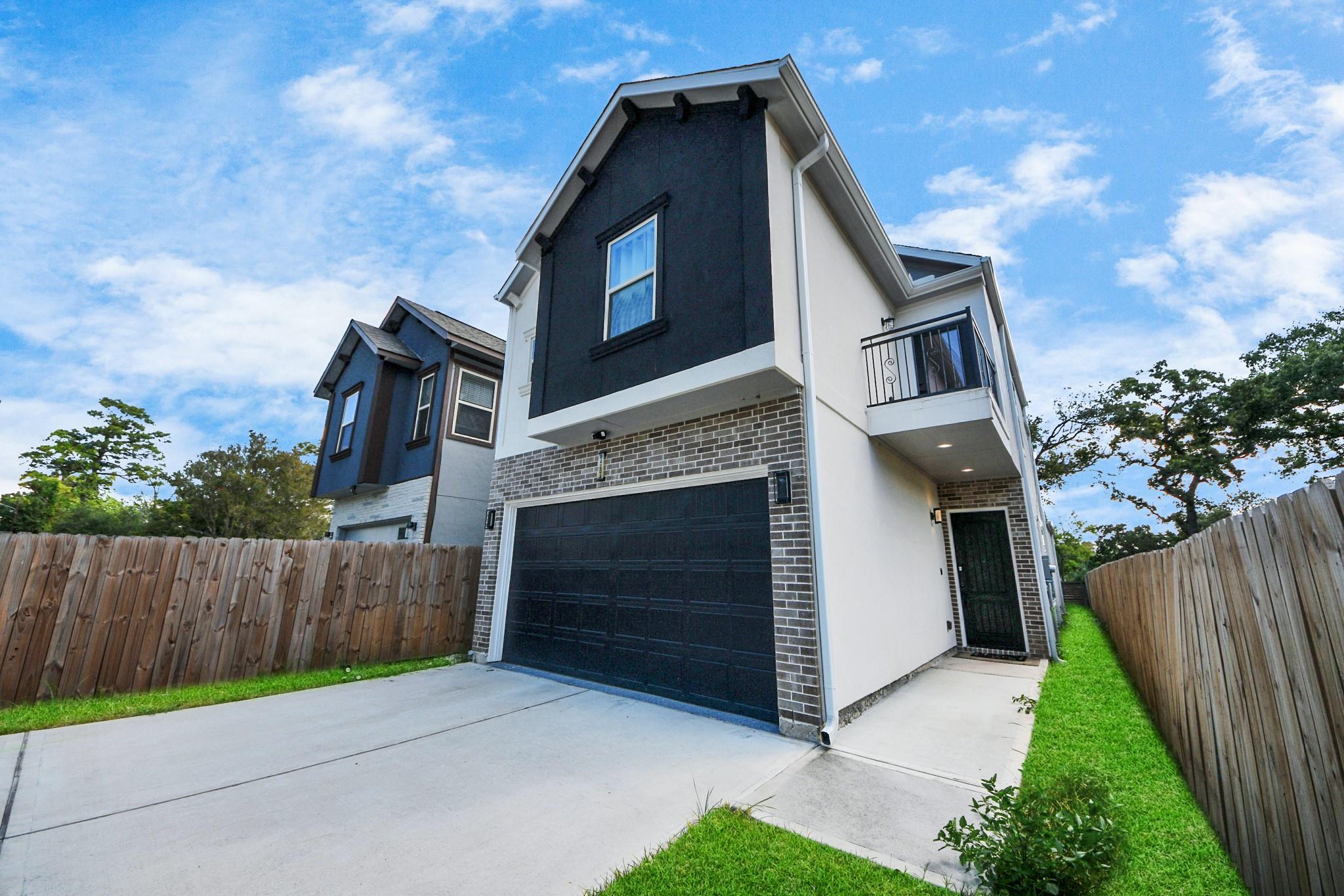 8420A Lanewood Drive