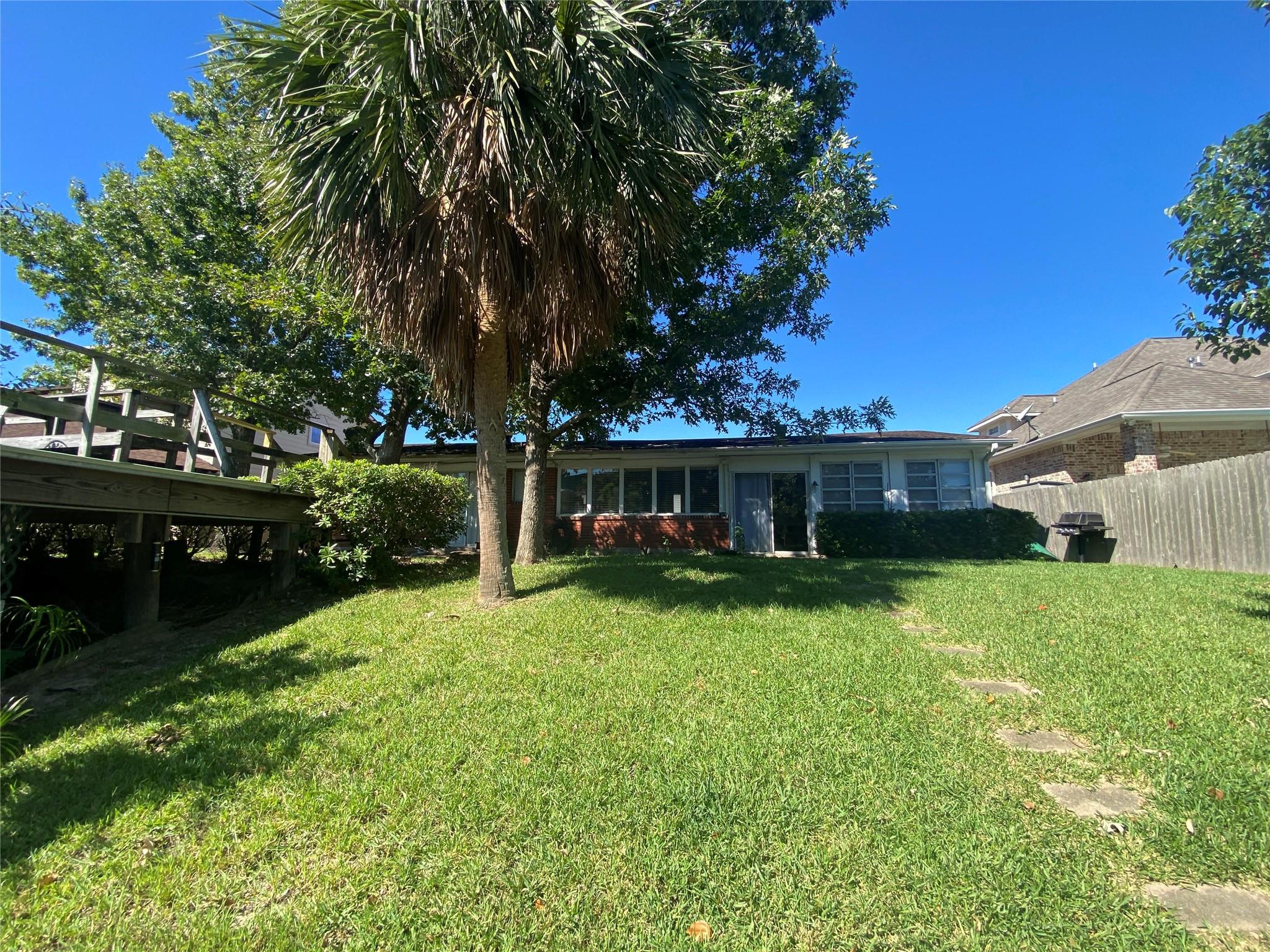 16 Harbor Lane