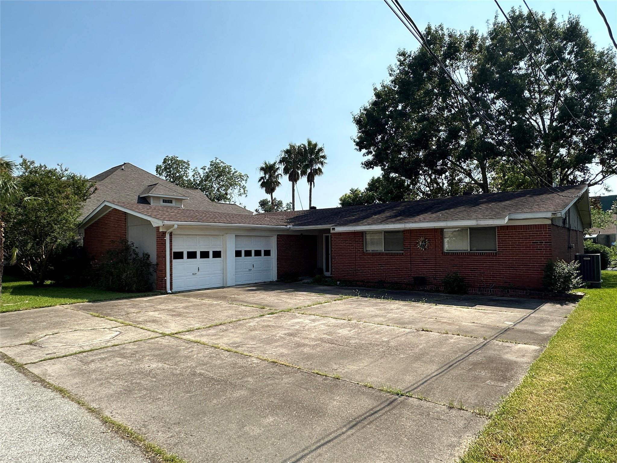 16 Harbor Lane