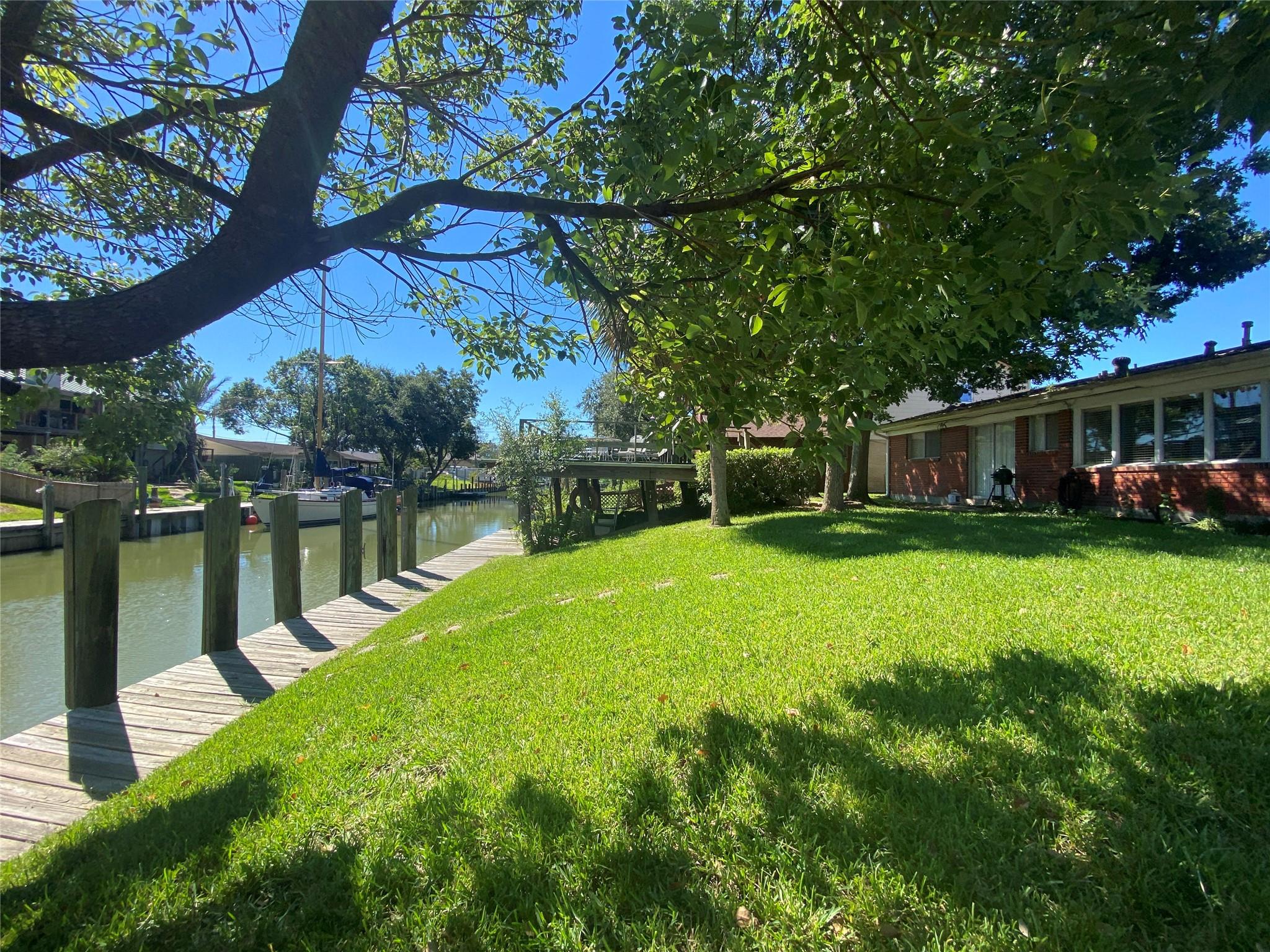16 Harbor Lane