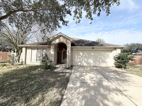 9221 Desirable Drive La Porte TX 77571