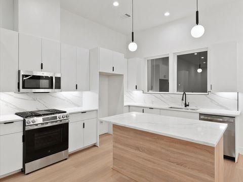 Photo of 6637 Katarani Drive Dr, Houston, TX 77091 (MLS # 60997282)