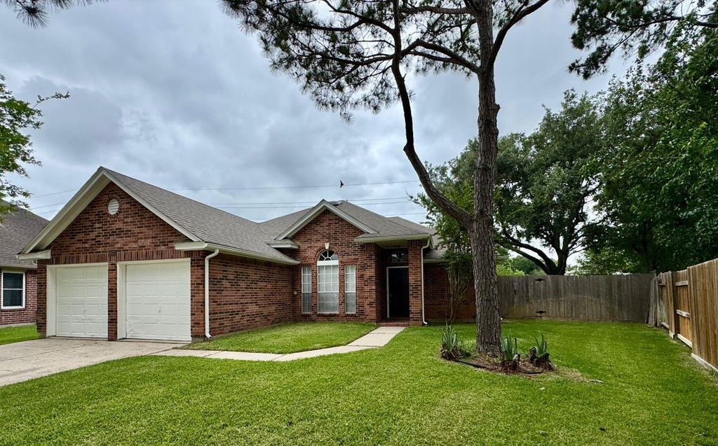 Photo of 15027 Winding Black Cherry Lane, Cypress, TX 77433 (MLS # 95502471)