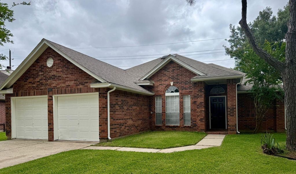Photo of 15027 Winding Black Cherry Lane, Cypress, TX 77433 (MLS # 95502471)