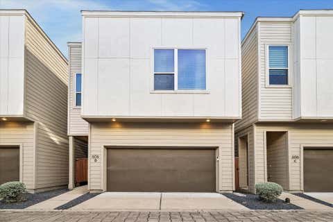 Photo of 606 Thornton Road #D, Houston, TX 77018 (MLS # 40613293)