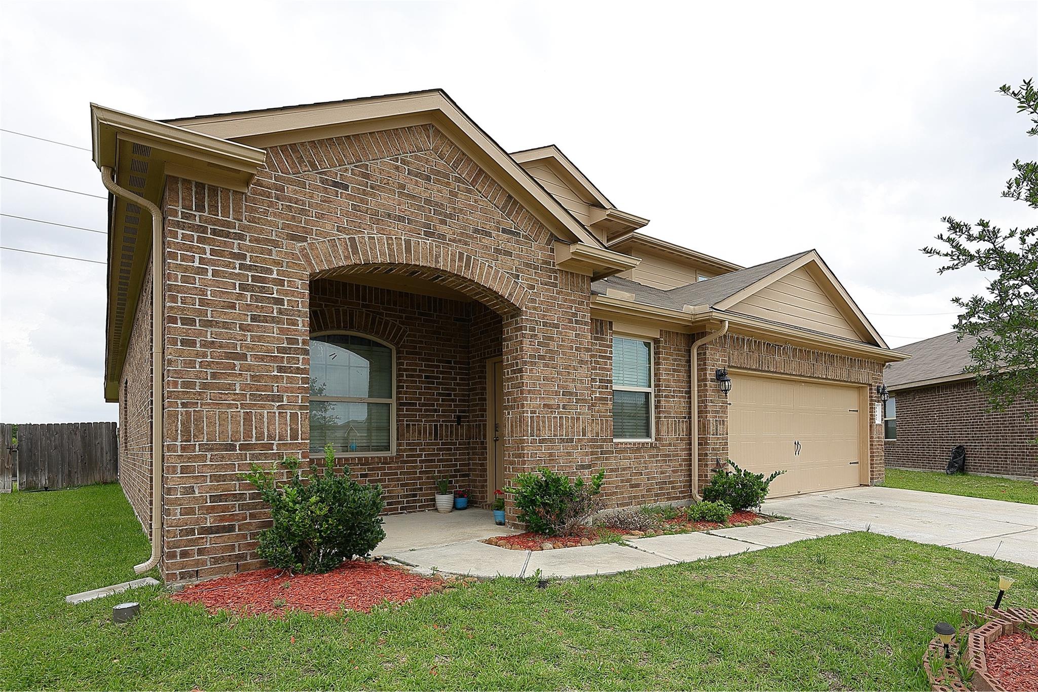 5542 Redwood Summit Lane